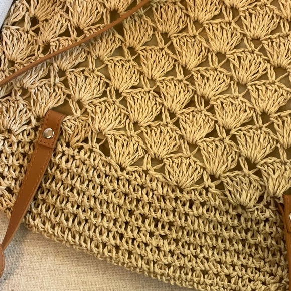 Crochet Backpack - Picture 6 of 6